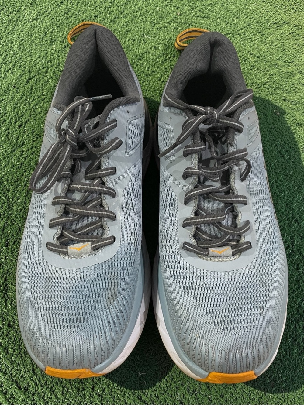 Hoka One One Bondi 7 Light Gray Running Sneakers Men’s Size 10.5